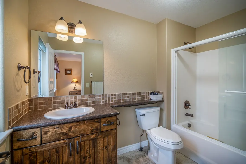 153 Oakmont Loop Columbia Falls MT 59912