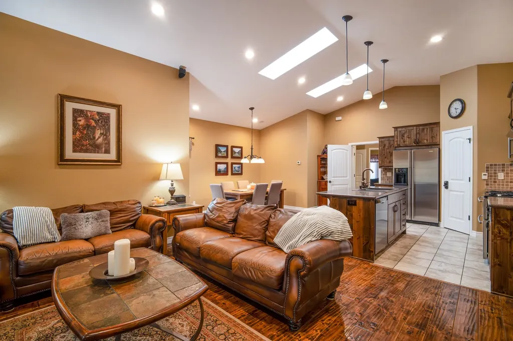 153 Oakmont Loop Columbia Falls MT 59912