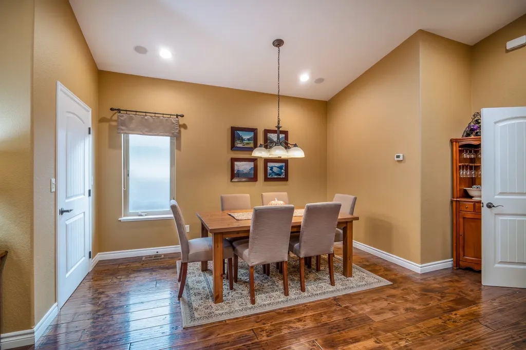 153 Oakmont Loop Columbia Falls MT 59912