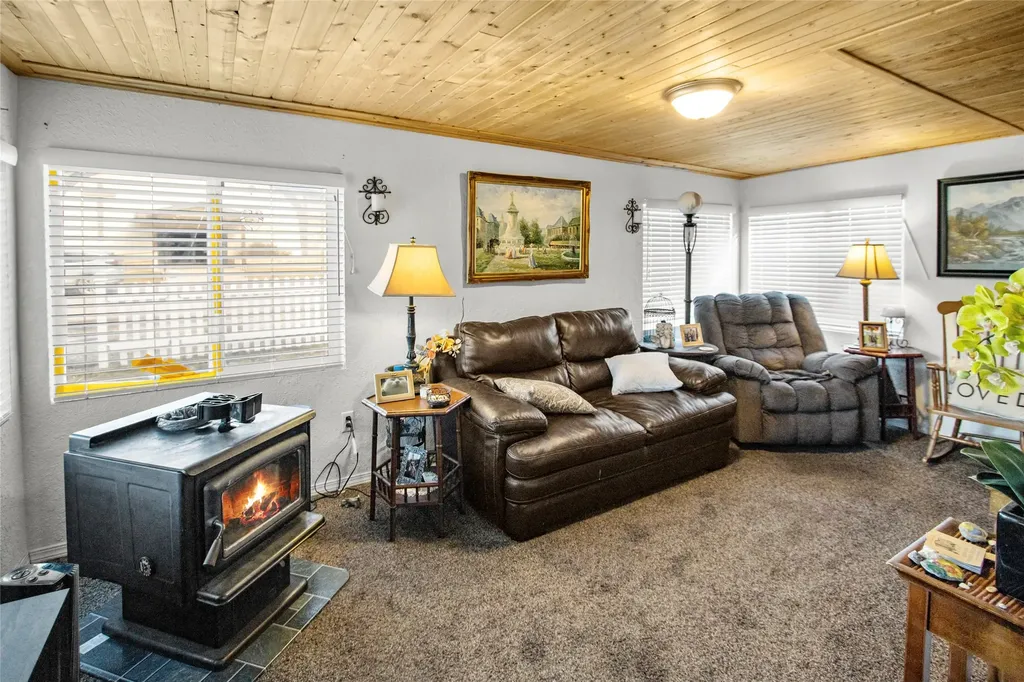 335 Mahoney Road Libby MT 59923