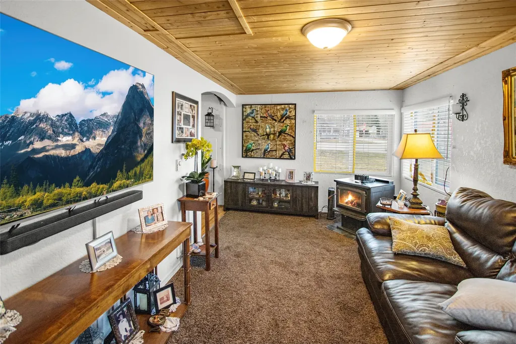 335 Mahoney Road Libby MT 59923