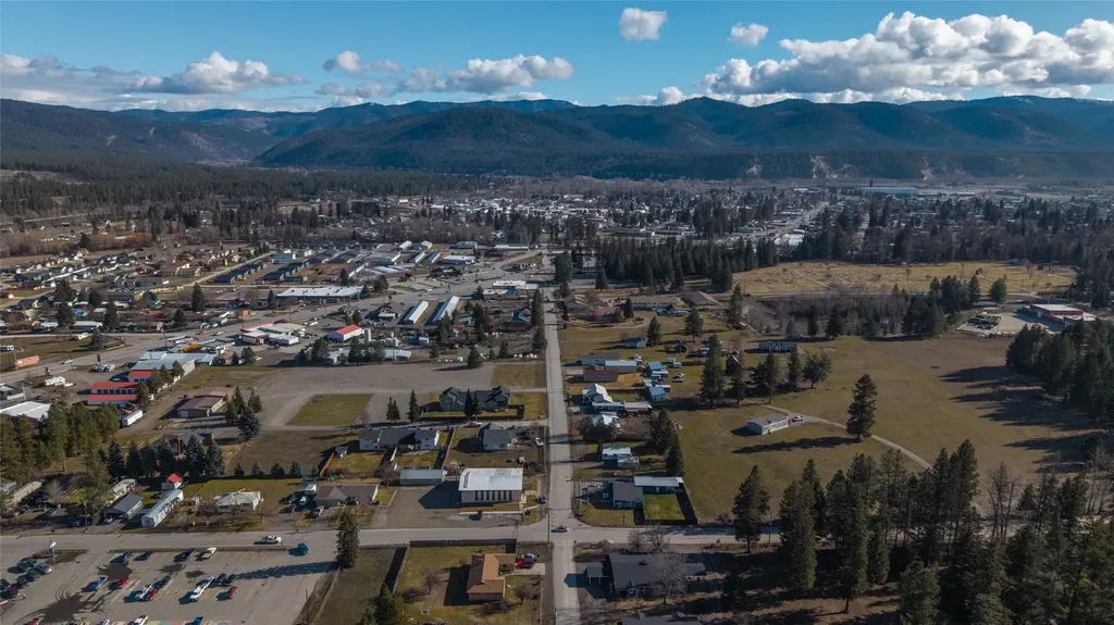 335 Mahoney Road Libby MT 59923