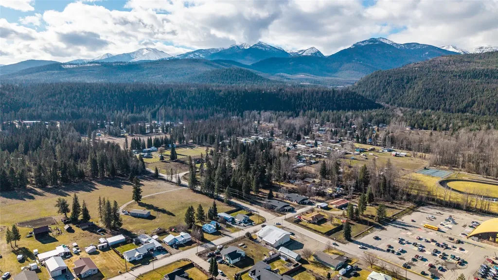 335 Mahoney Road Libby MT 59923
