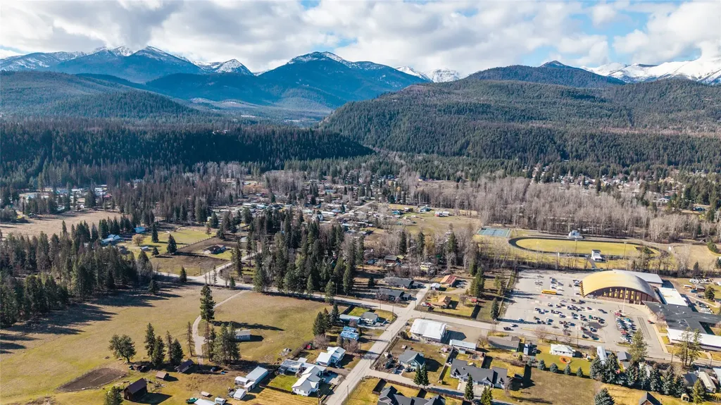 335 Mahoney Road Libby MT 59923