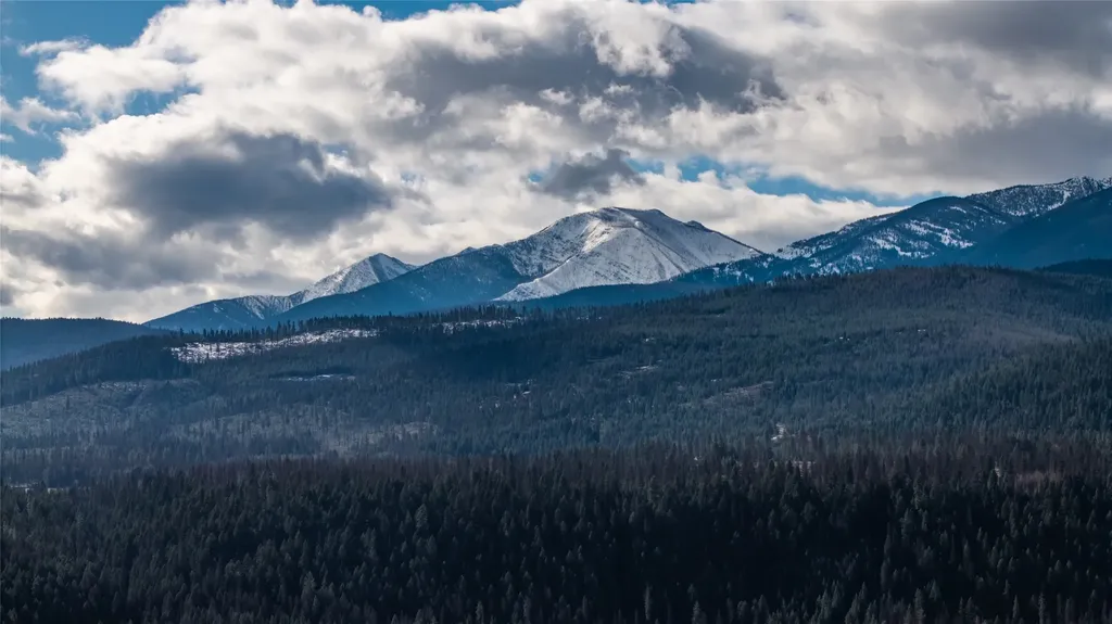 335 Mahoney Road Libby MT 59923