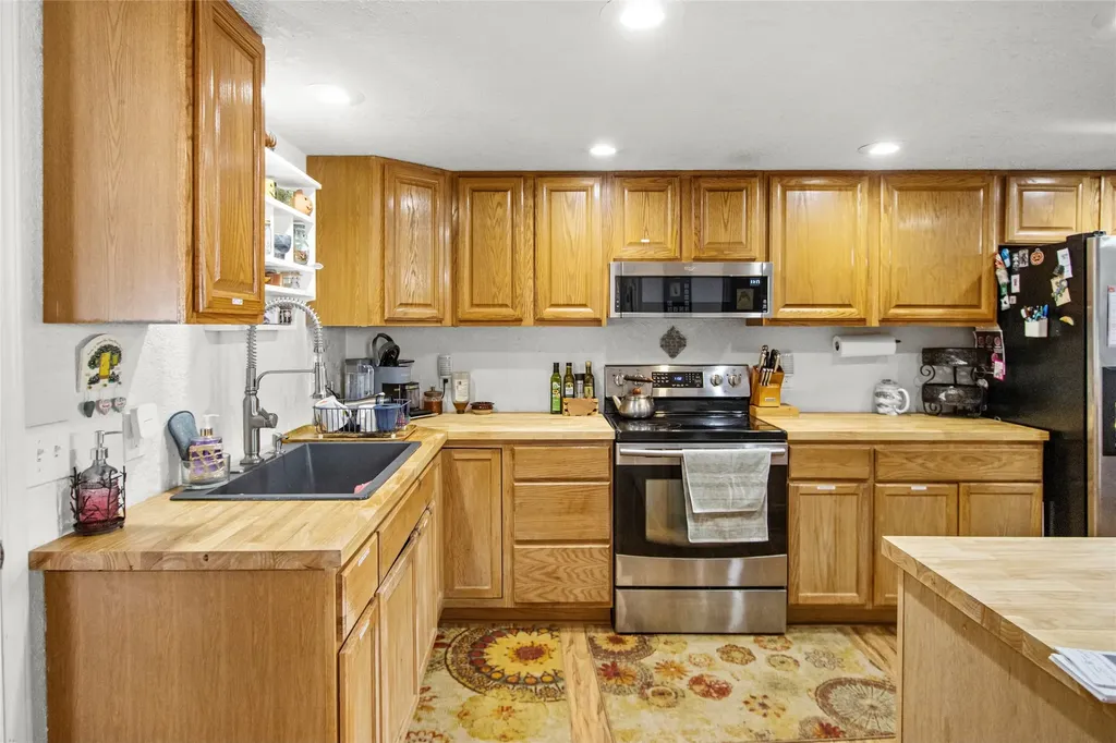 335 Mahoney Road Libby MT 59923