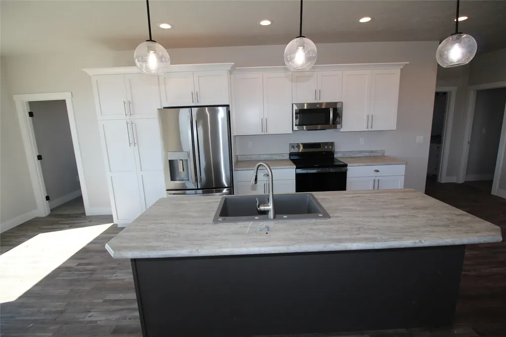 604 Mountain View Lane Cascade MT 59421