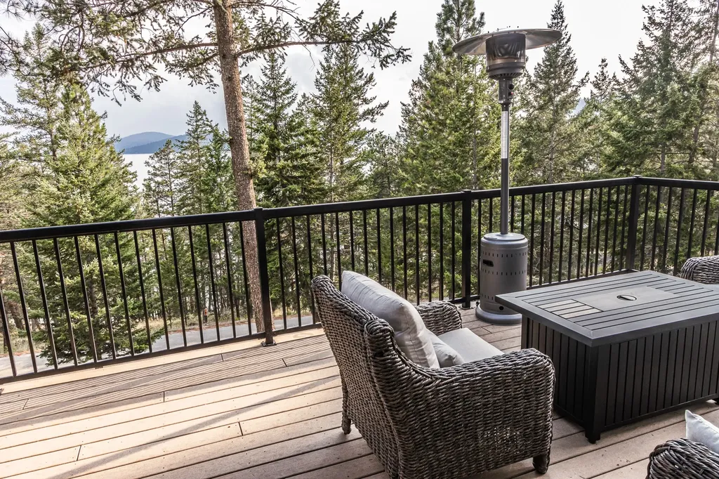 21208 Osprey Loop Rollins MT 59931