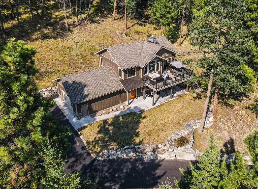21208 Osprey Loop Rollins MT 59931