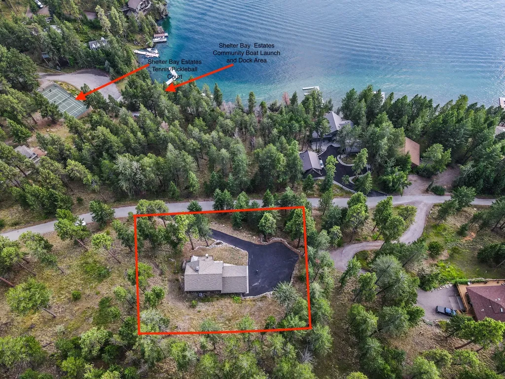 21208 Osprey Loop Rollins MT 59931