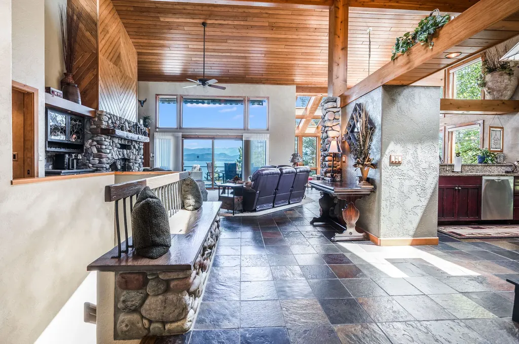 953 Angel Point Road Lakeside MT 59922