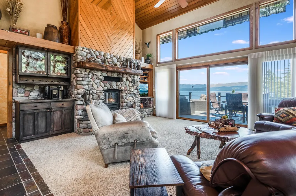 953 Angel Point Road Lakeside MT 59922