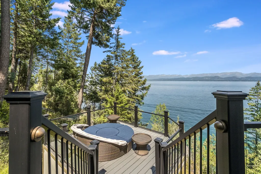 953 Angel Point Road Lakeside MT 59922