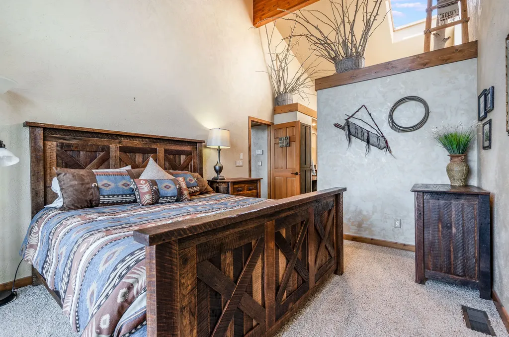 953 Angel Point Road Lakeside MT 59922