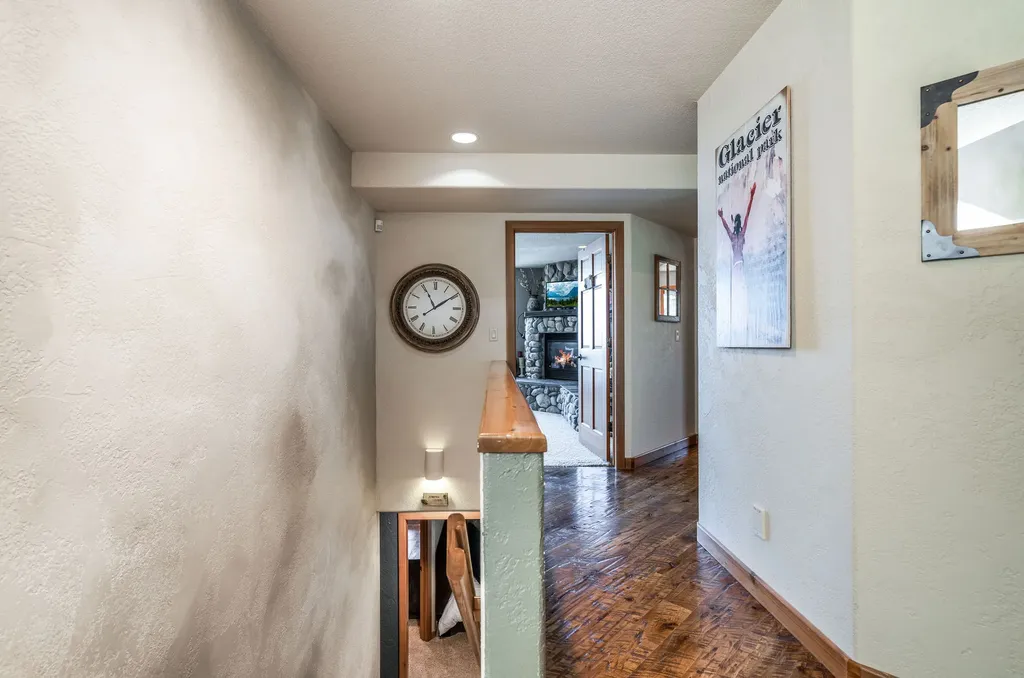 953 Angel Point Road Lakeside MT 59922