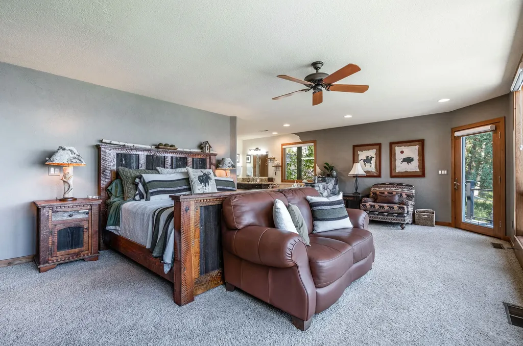 953 Angel Point Road Lakeside MT 59922