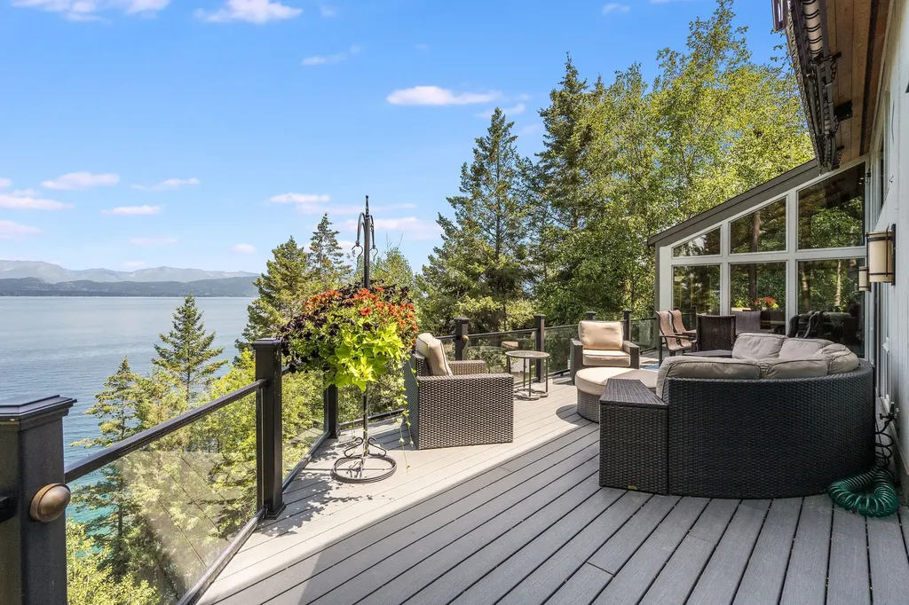 953 Angel Point Road Lakeside MT 59922