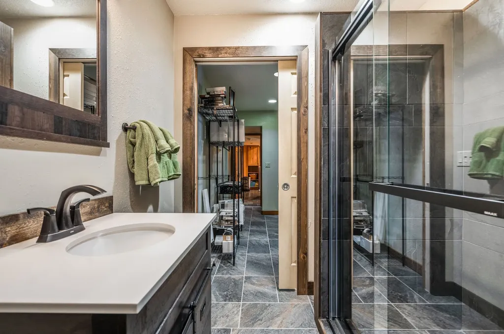 953 Angel Point Road Lakeside MT 59922