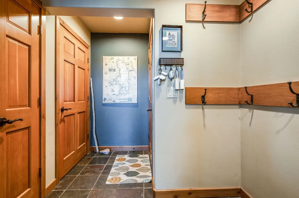 953 Angel Point Road Lakeside MT 59922