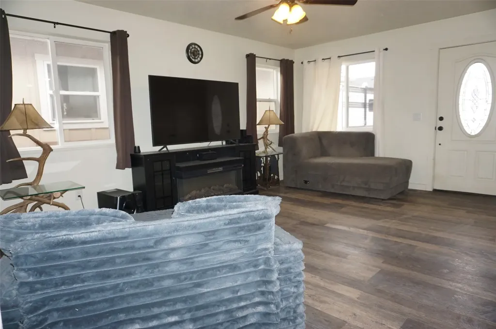 1052 Therapy Way Corvallis MT 59828