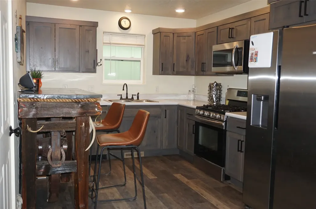 1052 Therapy Way Corvallis MT 59828