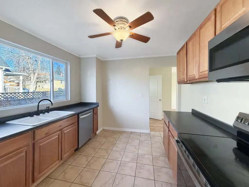 925 3rd Avenue S Great Falls MT 59405