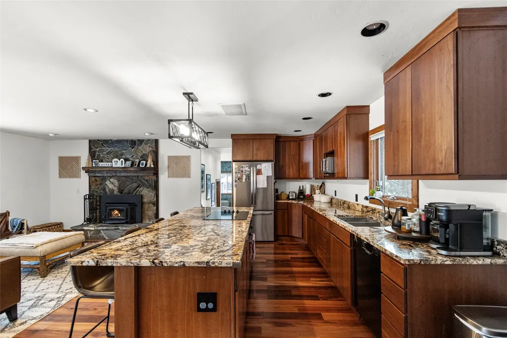 341 Burly Bear Trail Whitefish MT 59937