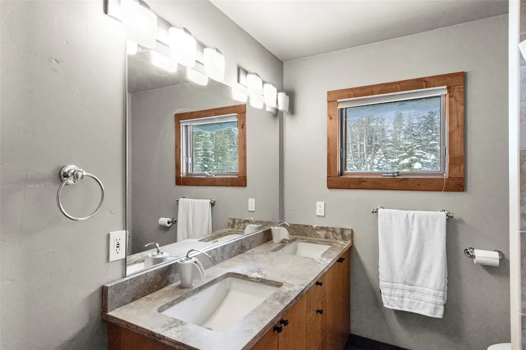 341 Burly Bear Trail Whitefish MT 59937