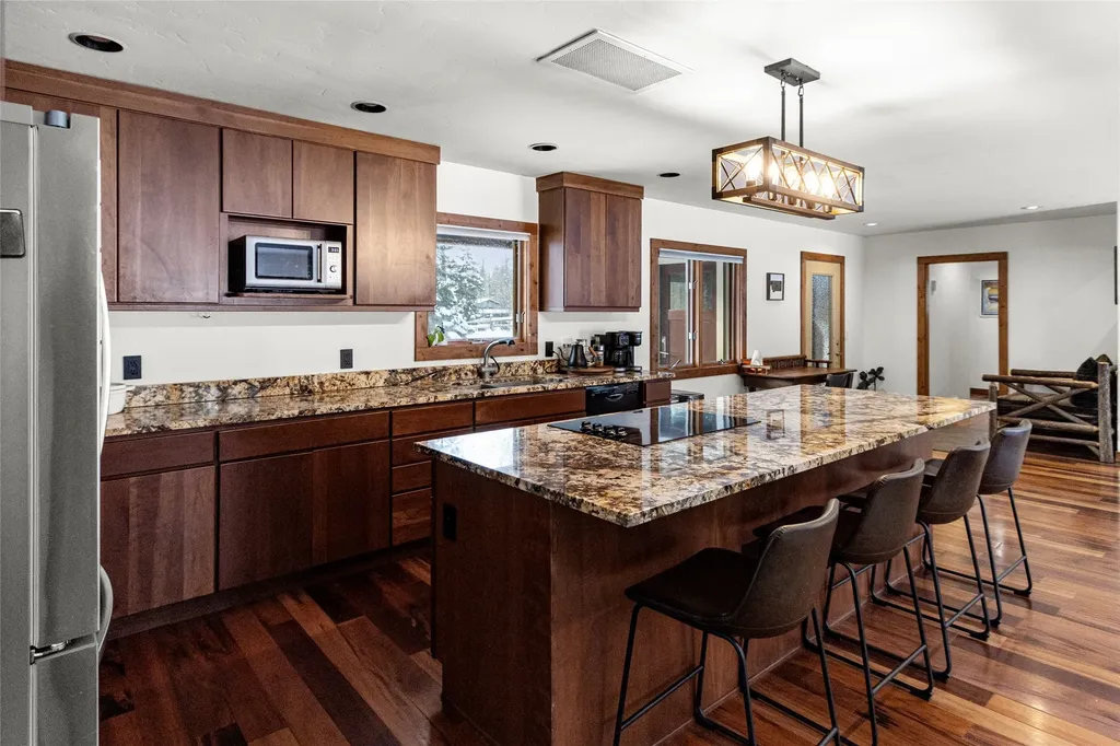 341 Burly Bear Trail Whitefish MT 59937