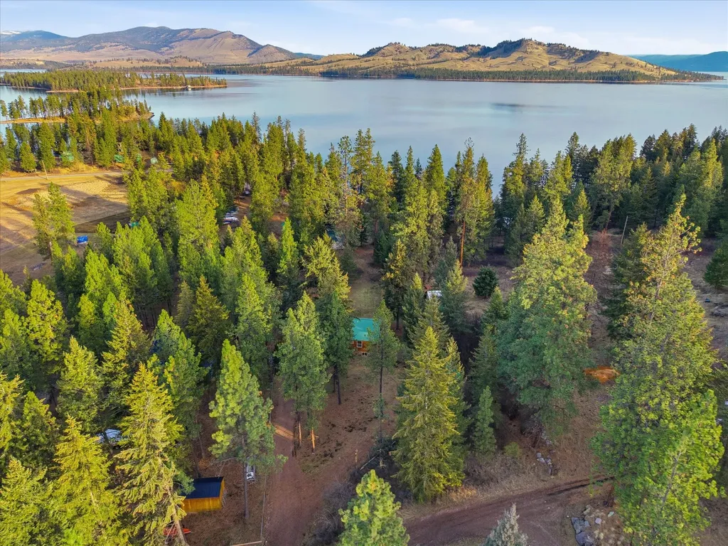 41268 Dream Island Way Polson MT 59860