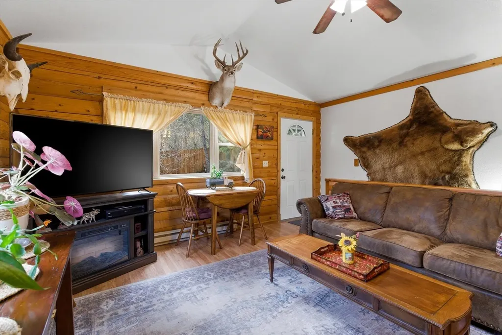 41268 Dream Island Way Polson MT 59860