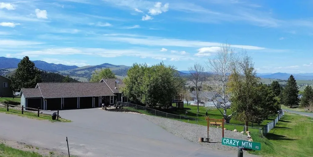 5 Crazy Mountain Road Clancy MT 59634