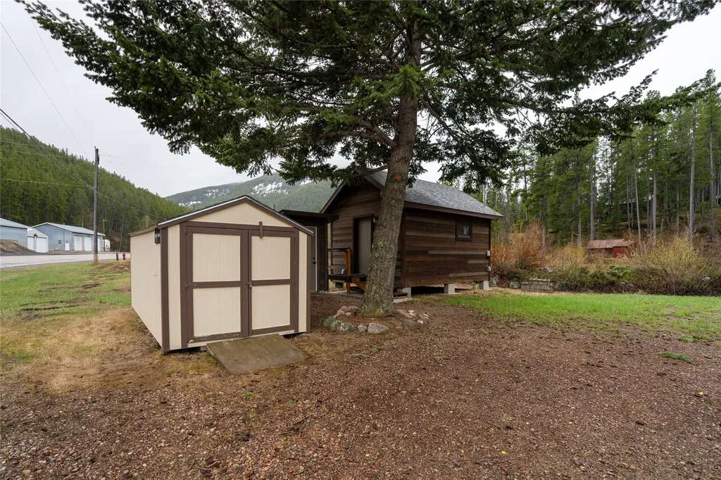 612 S Main Street Neihart MT 59465