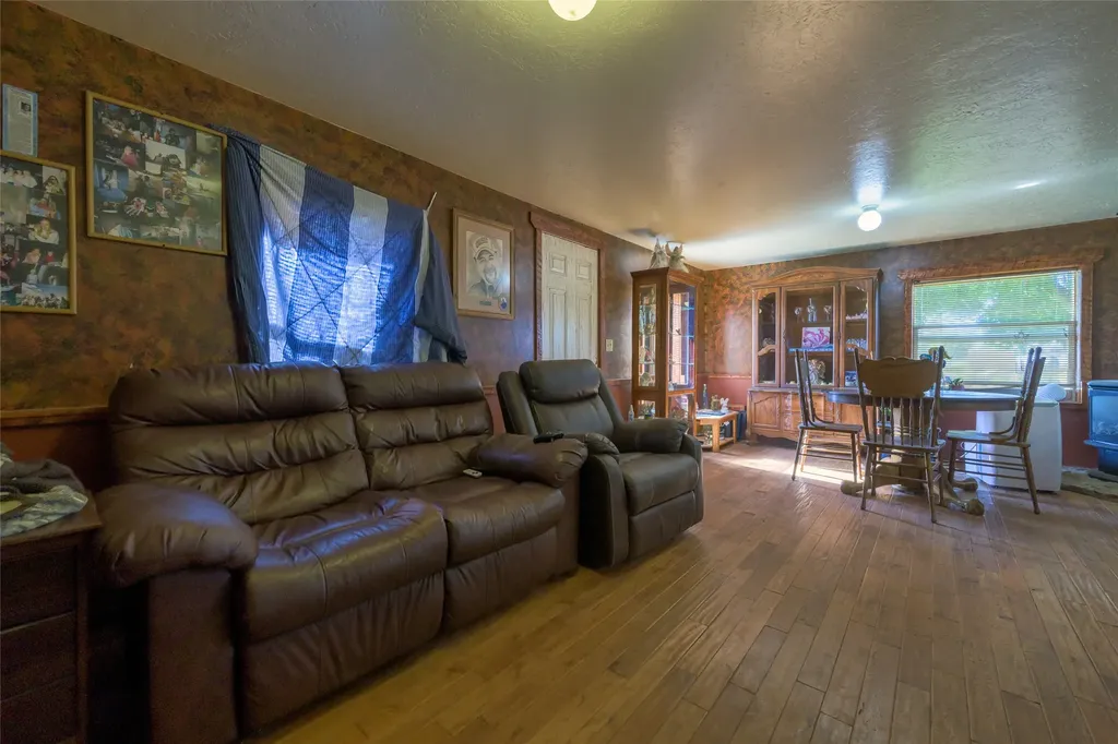 1033 Old Corvallis Road Corvallis MT 59828