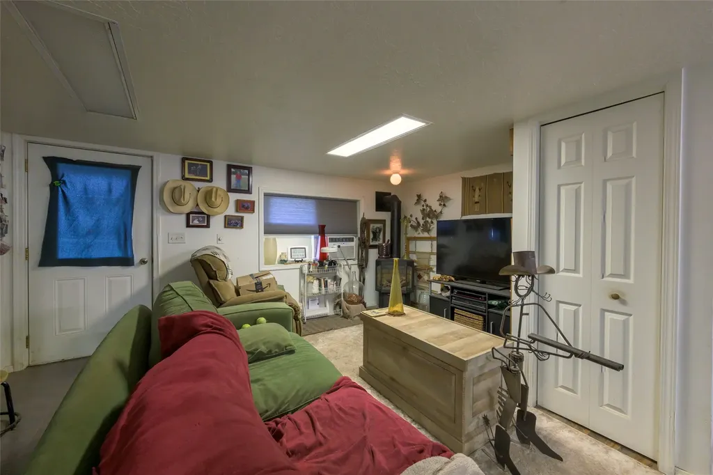 1033 Old Corvallis Road Corvallis MT 59828