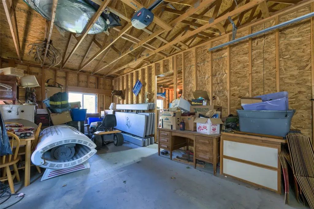 1033 Old Corvallis Road Corvallis MT 59828