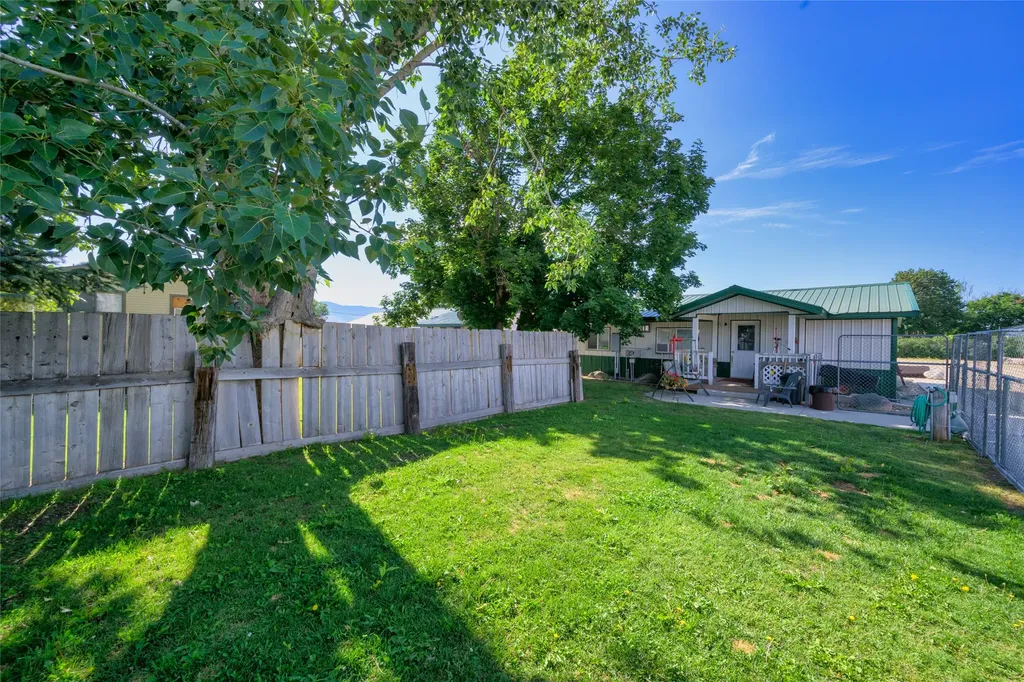 1033 Old Corvallis Road Corvallis MT 59828