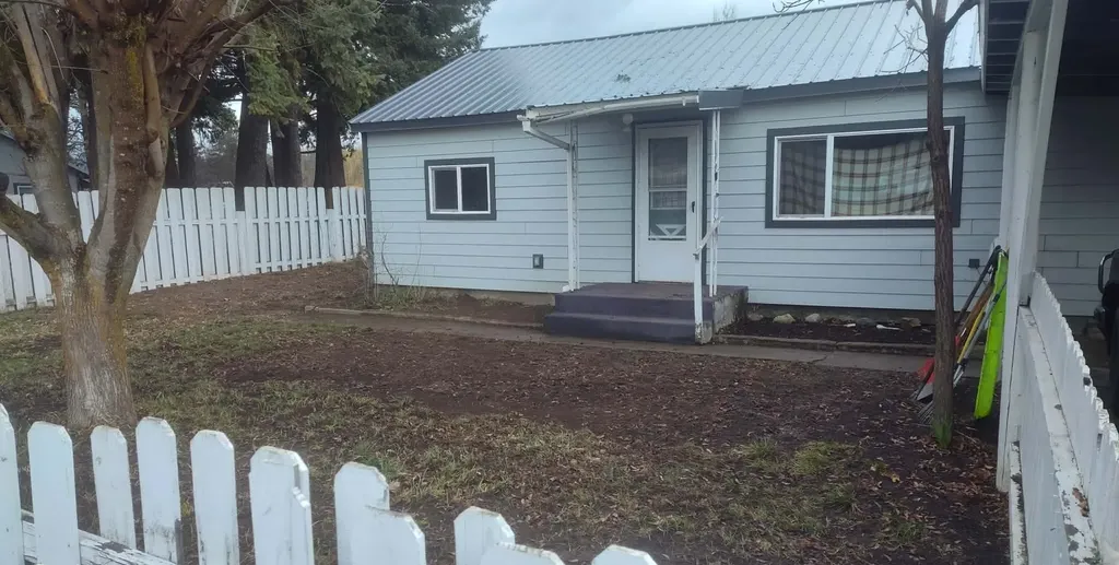 612 W 1st Street Libby MT 59923