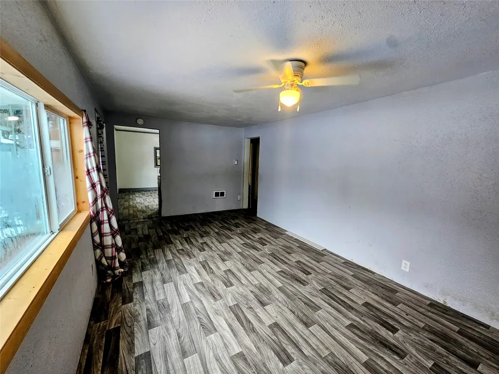 612 W 1st Street Libby MT 59923
