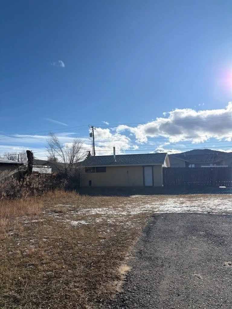1807 Townsend Avenue Helena MT 59601