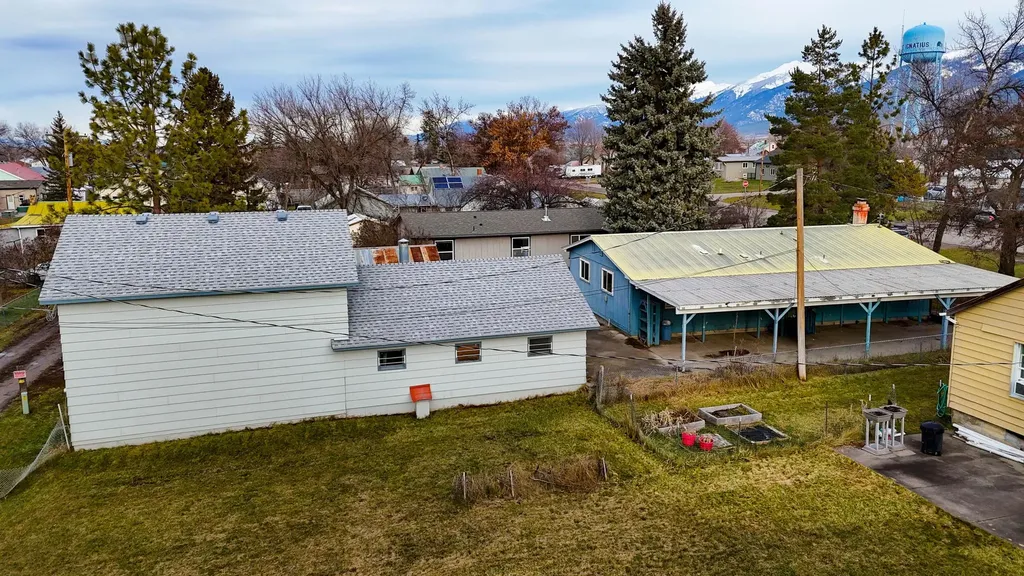 317 2nd Avenue St Ignatius MT 59865