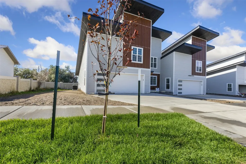 2500/2502 Castle Pines Drive Great Falls MT 59405