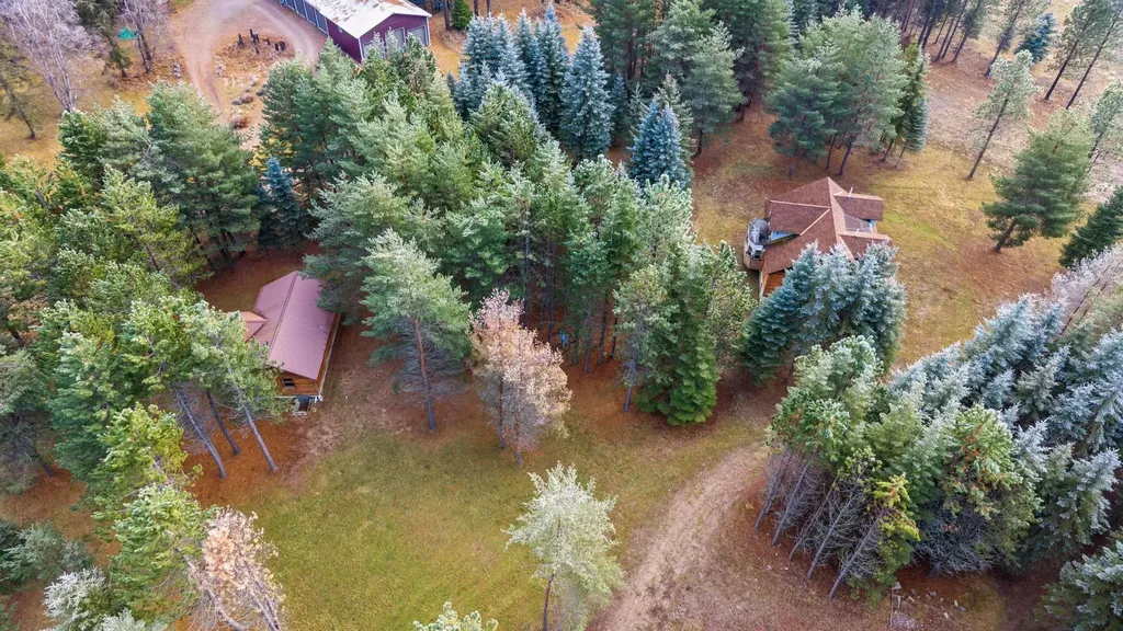 72 Pilots Trail Bigfork MT 59911