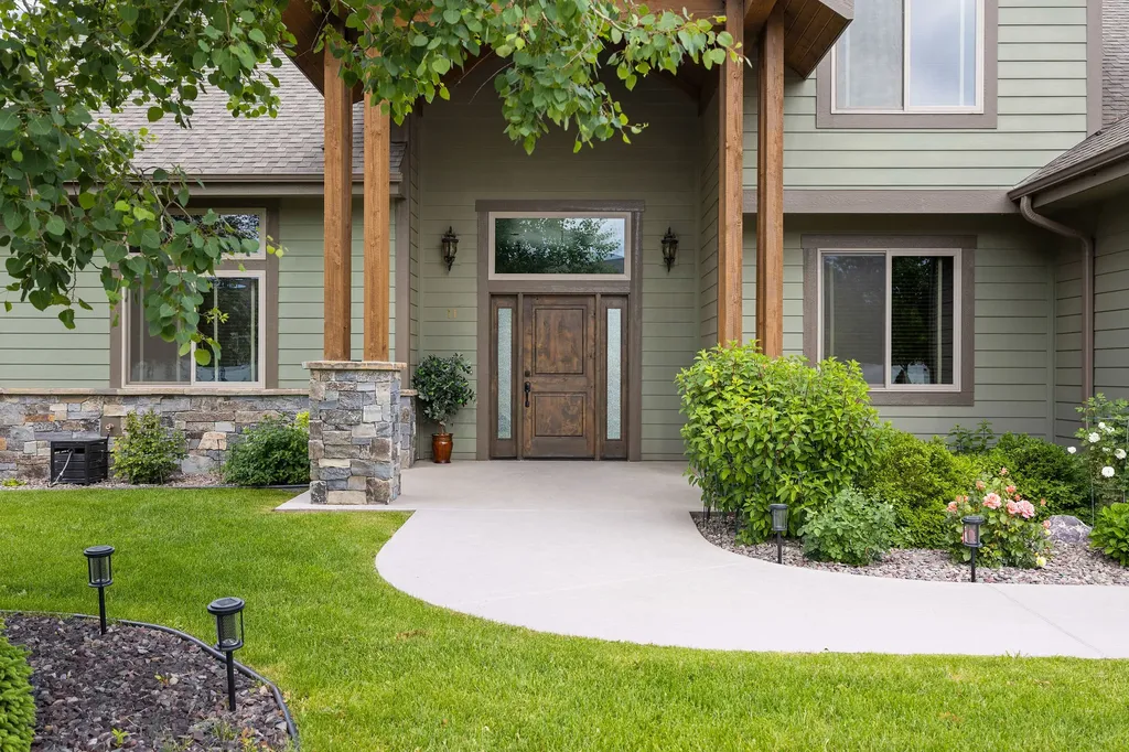 11 White Bark Lane Kalispell MT 59901