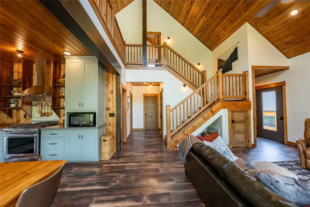 331 Cheyenne Court Troy MT 59935