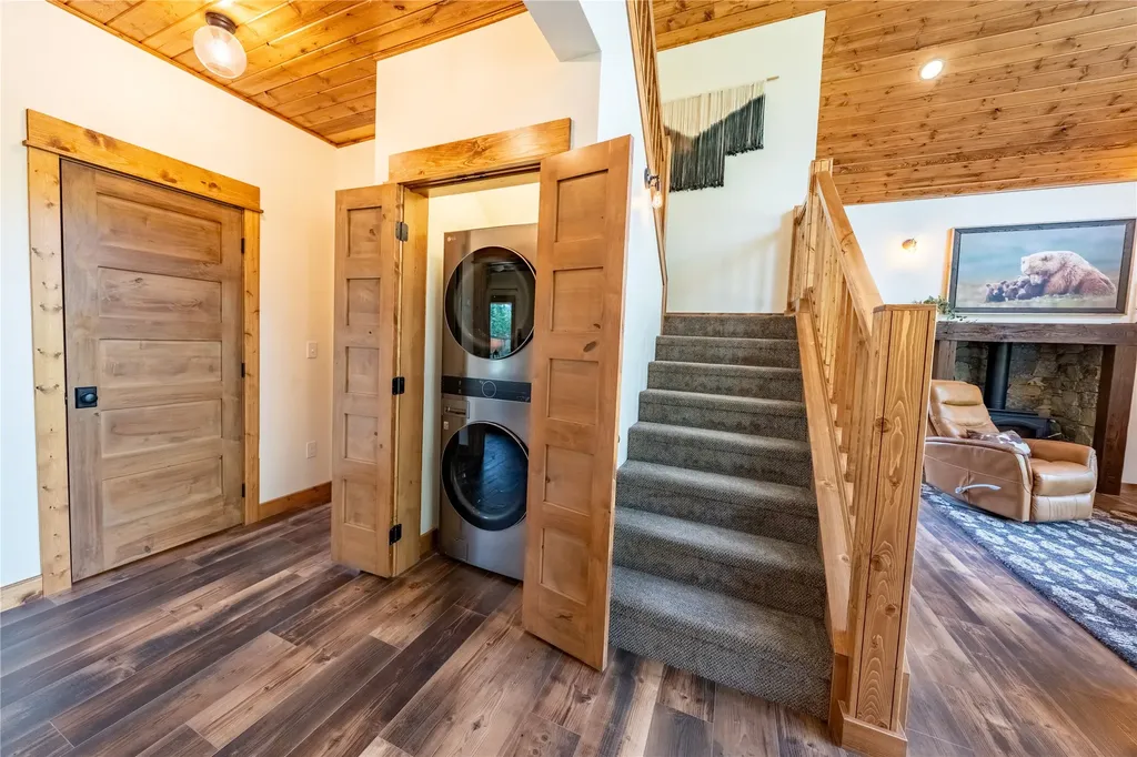 331 Cheyenne Court Troy MT 59935