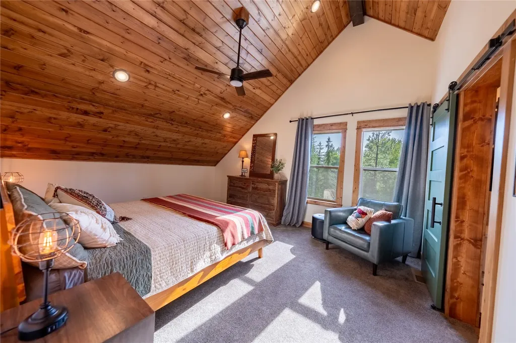 331 Cheyenne Court Troy MT 59935