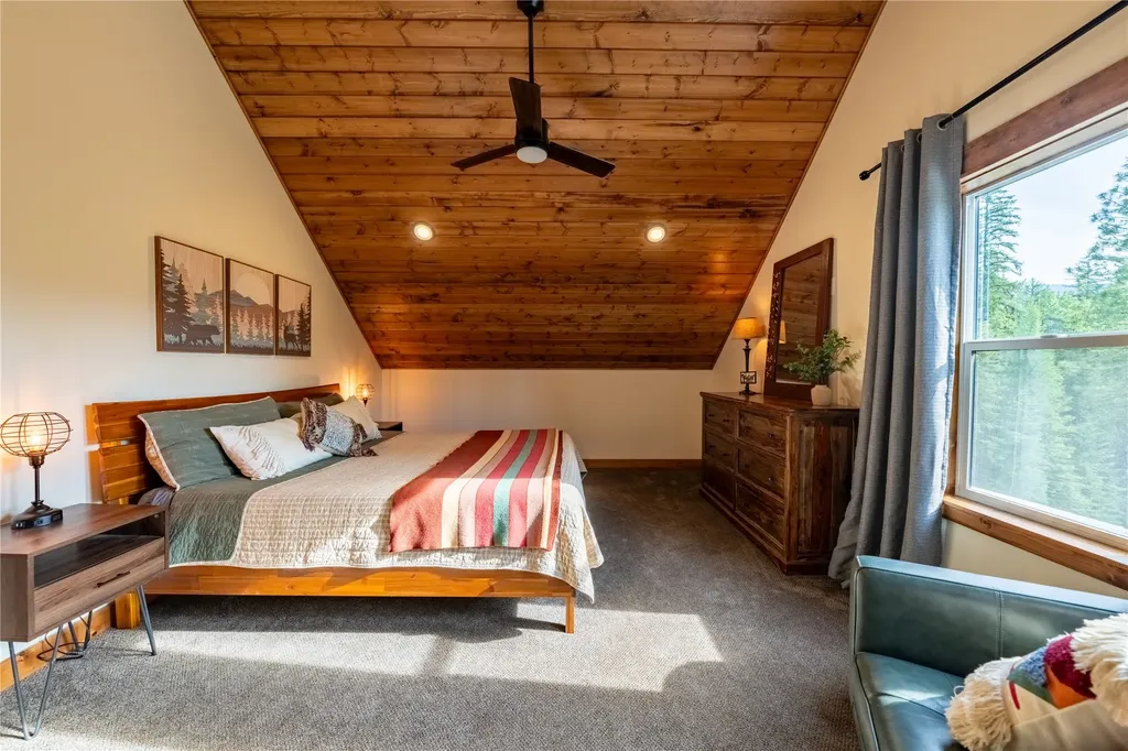331 Cheyenne Court Troy MT 59935