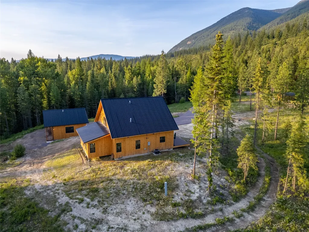 331 Cheyenne Court Troy MT 59935