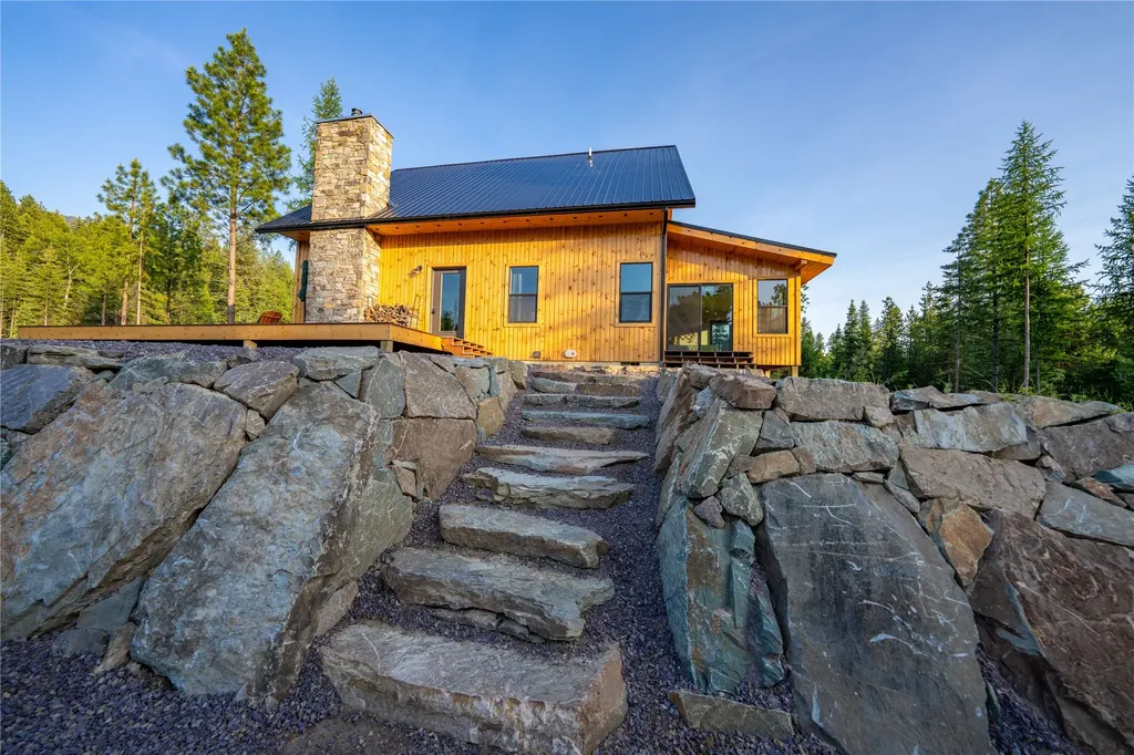 331 Cheyenne Court Troy MT 59935